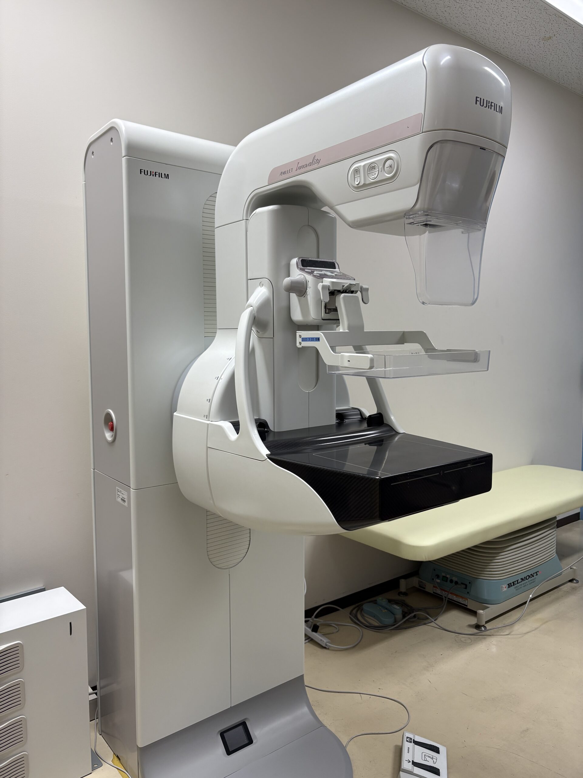 乳房撮影・表在超音波